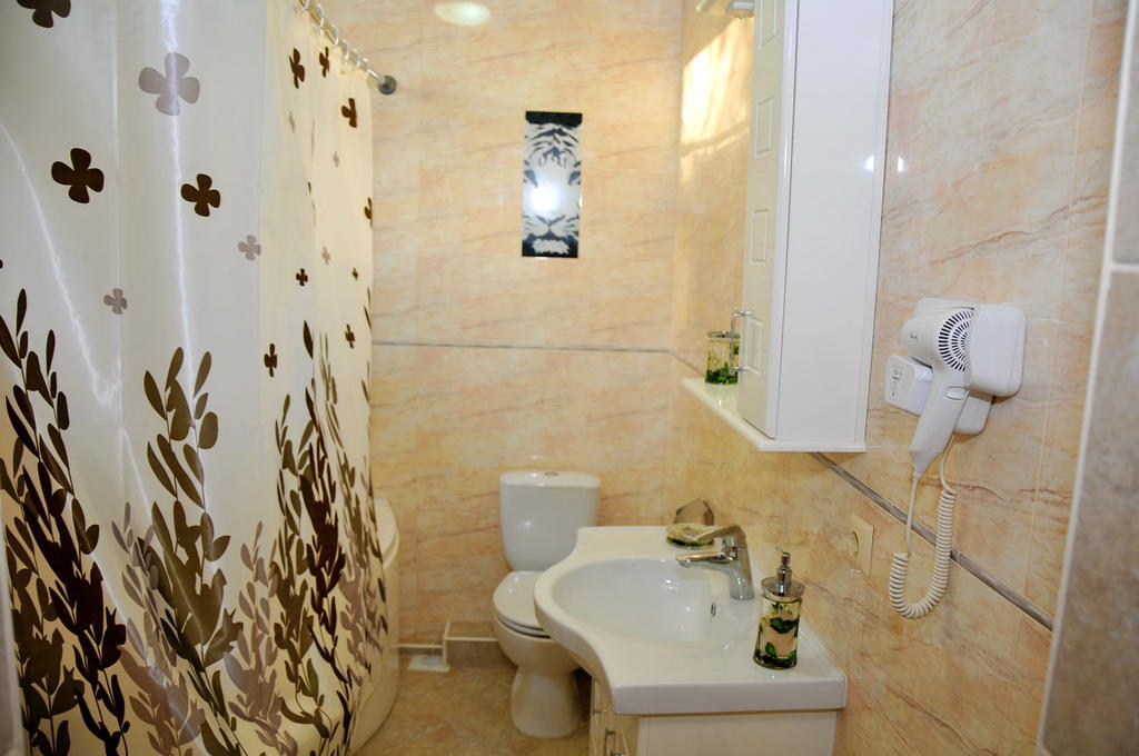 Totem Hotel Szymkent Zewnętrze zdjęcie