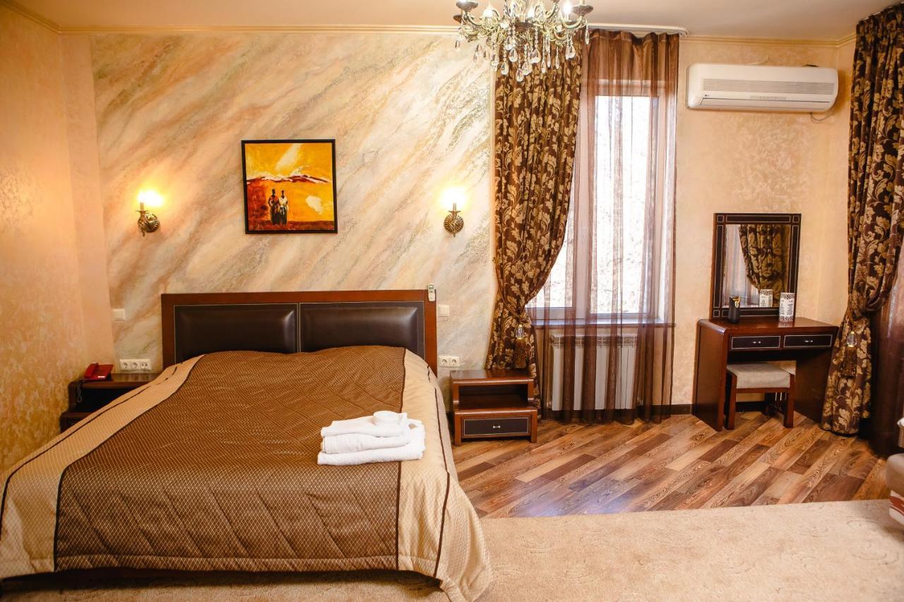 Totem Hotel Szymkent Zewnętrze zdjęcie